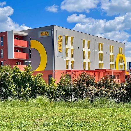 Aparthotel Adagio Access Porte De Camargue Сен-Мартен-дьо-Кро Екстериор снимка